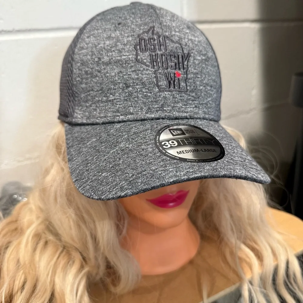 Oshkosh WI Gray Baseball hat New cap Size M/L